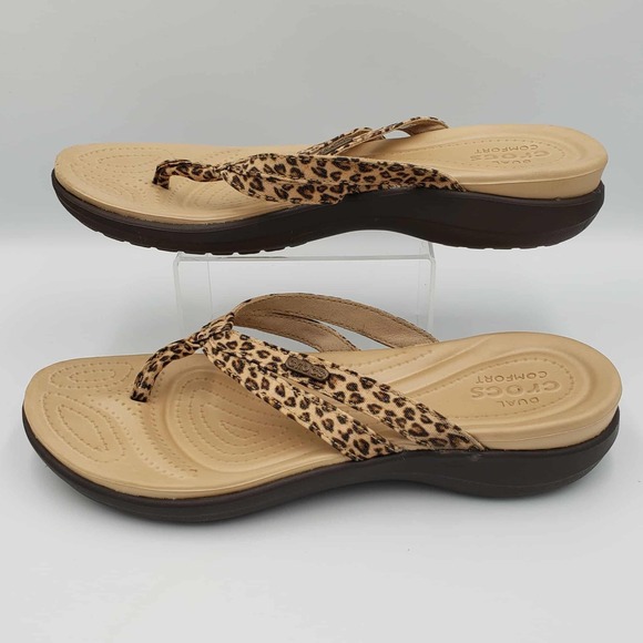 Crocs Capri Leopard Print Strappy Sandals Women's Size 8 Tan Comfort Flip Flop - Picture 4 of 8